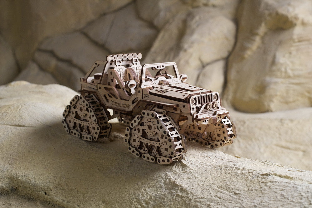 UGEARS TRACKED OFF-ROAD VEHICLE